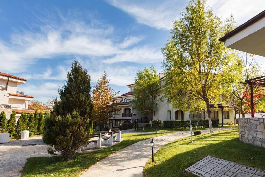 Lovely Apartment In Peaceful Family Spa Resort Near To Nesebar Kableshkovo  Eksteriør bilde