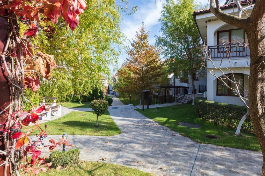 Lovely Apartment In Peaceful Family Spa Resort Near To Nesebar Kableshkovo  Eksteriør bilde